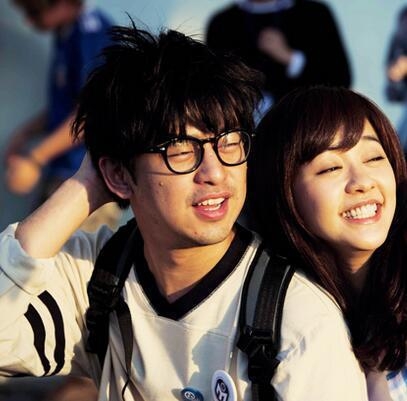 有網民安慰樓主，指好多人到40歲先有初戀，樓主回覆：「無錢⋯⋯真係會搵到初戀？」