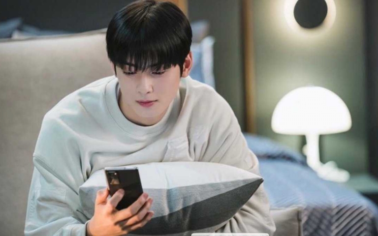 依家想結交朋友、擴闊生活圈子嘅方法有好多，交友App、Speed dating等