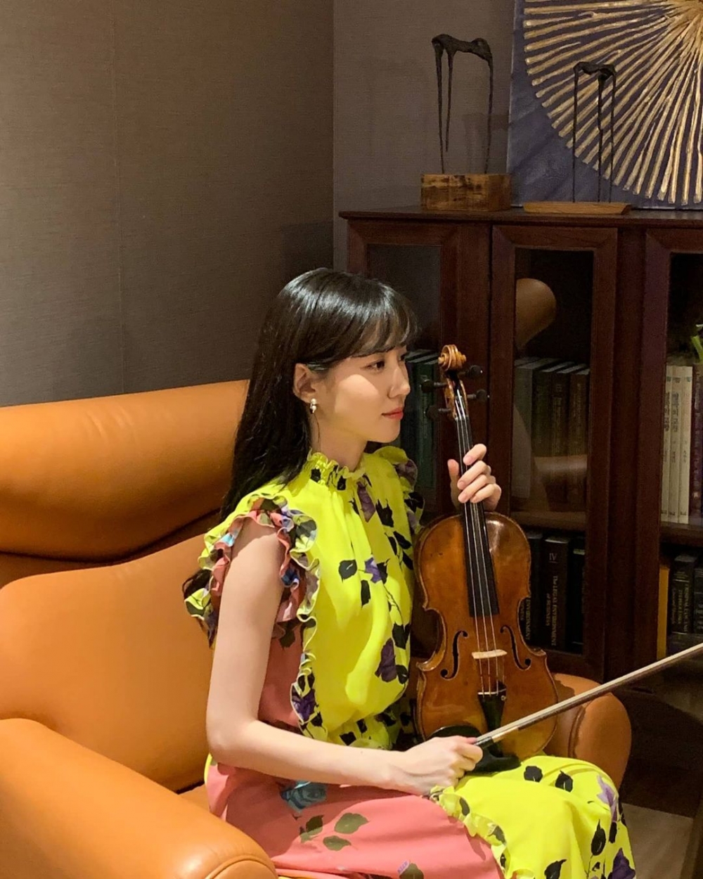 朴恩斌擁有超高的音樂天賦，最擅長拉小提琴~