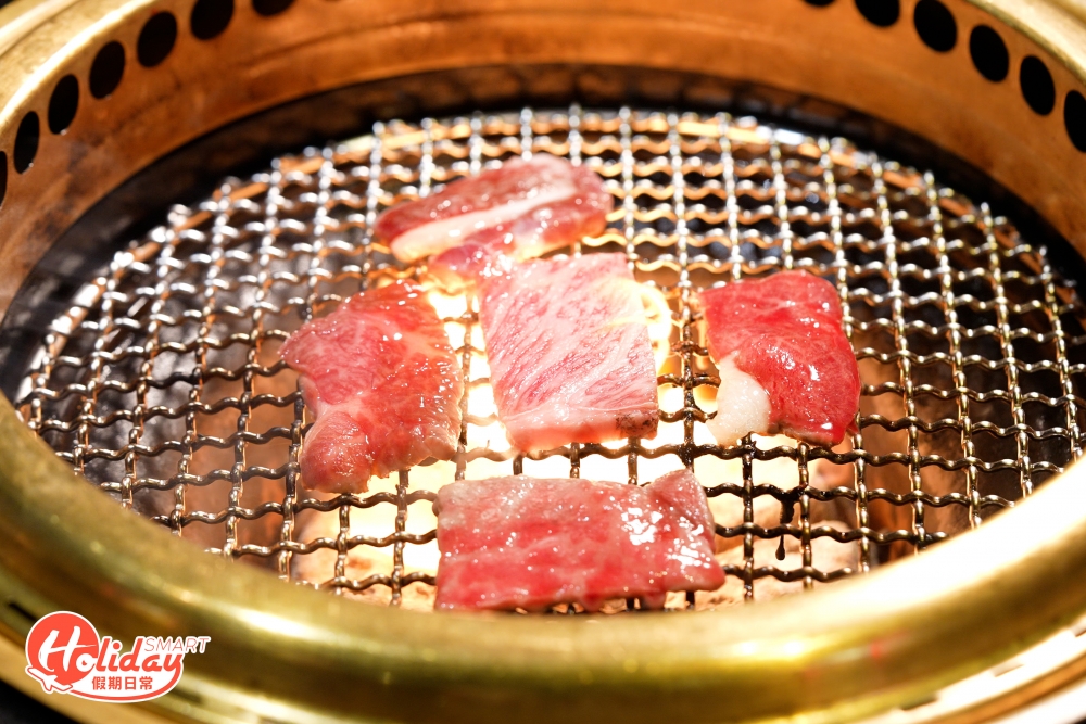 120分鐘內任食10款和牛部位及一系列放題食物，自問是和牛控絕對要食餐勁。