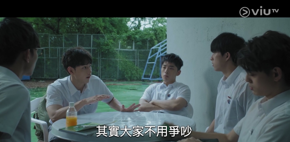 但都有網民大讚其實Edan咬字方面已經比以前進步咗好多!