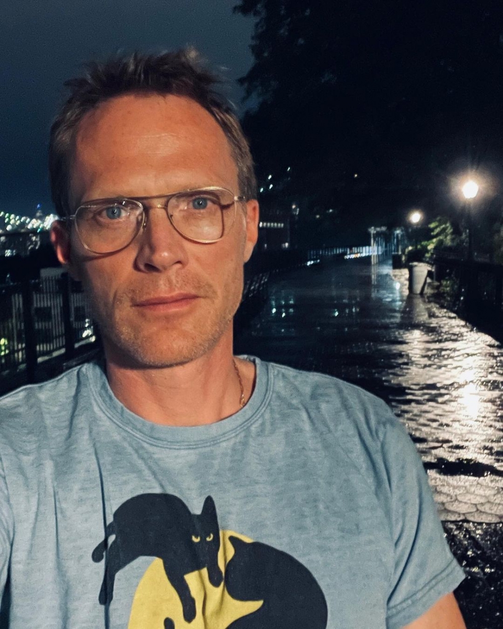 Paul Bettany。