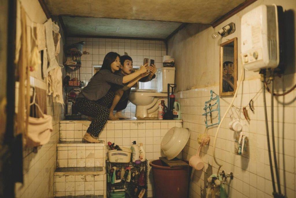 而室內嘅地方,若果空氣唔夠流通都可能導致中暑