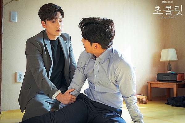 樓主表示自己唔受異性歡迎，30幾歲人無拍過拖，但就廣受同性愛戴