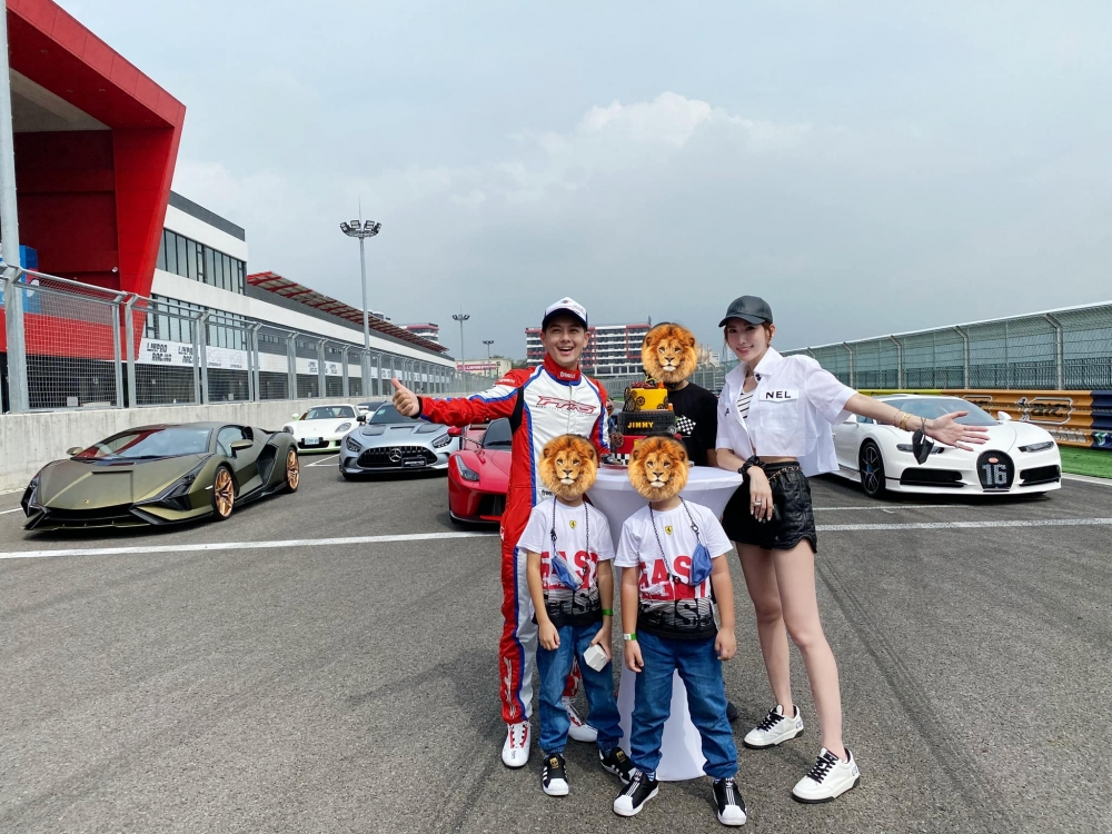 林志穎喺意外當下仍示忘保護兒子：「0.1秒間的選擇，所有的傷勢都在林志穎身上，讓孩子只是輕傷。這就是純粹的愛。」