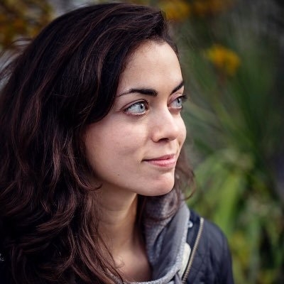 女方係Elon Musk旗下公司「Neuralink」嘅高層女主管Shivon Zilis