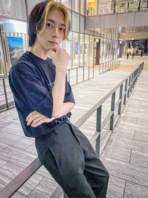 Yuuri將對比照放上社交網站，引起網民熱議