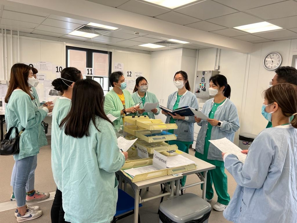 畢業後需投身醫護行業兩年。