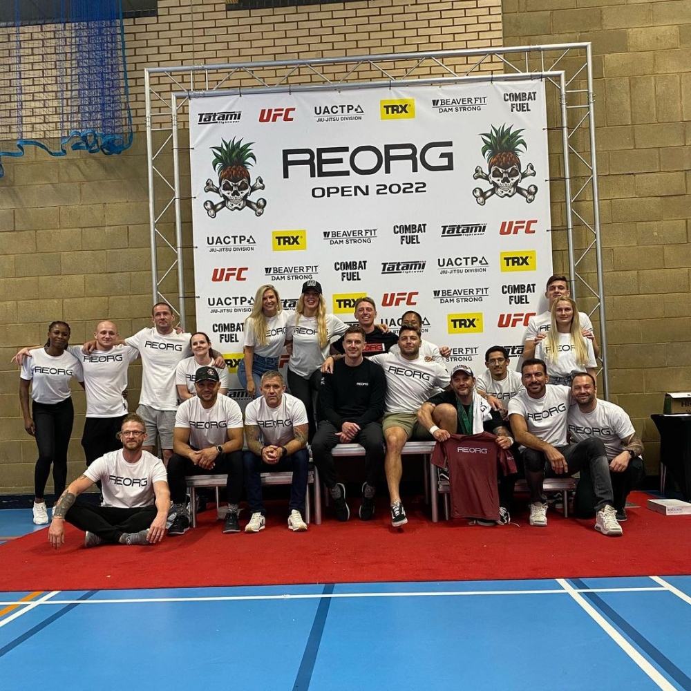 Tom Hardy為幫助慈善機構「REORG」籌集資金而參賽，豈料意外奪得冠軍~