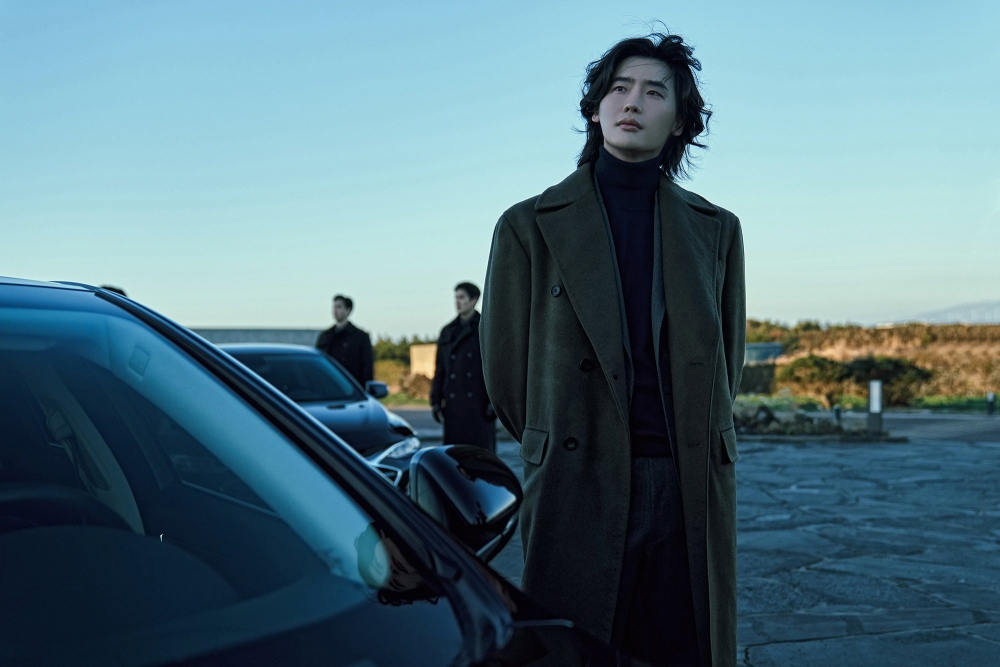 李鍾碩退伍後師哥5年回歸大銀幕，在《魔女2》中飾演殺人機器！