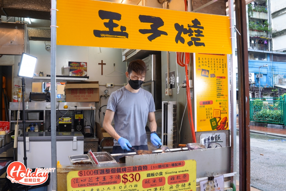 廟街玉子燒新店裝潢保留小攤檔的風味