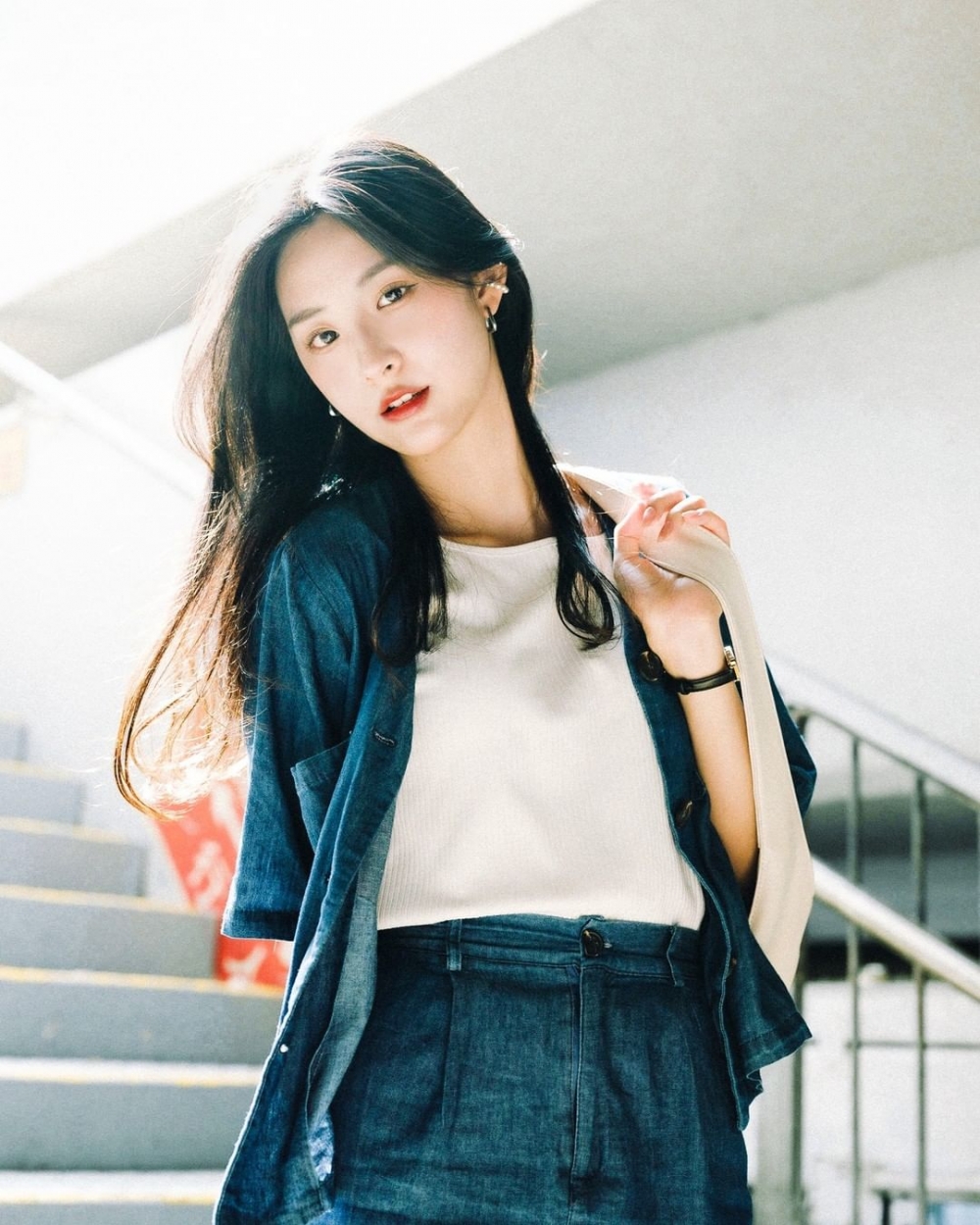 Angelina擁有173cm高挑身形~