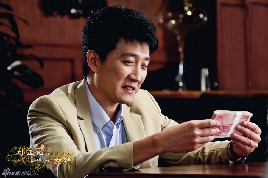 最古怪嘅係男方每個月都會俾5萬台幣佢!