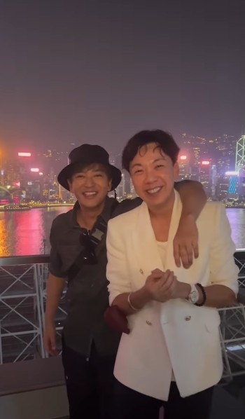 陳曉東最近似乎返咗香港，並與好友見面