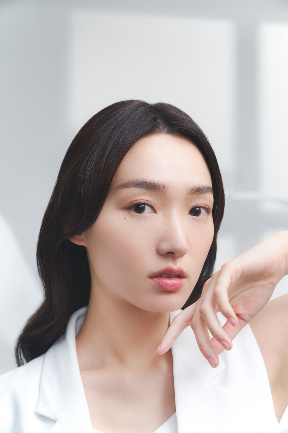 OLAY細胞級防曬乳3大奢華級護膚成分，為肌膚抗氧、保濕、防斑，養成白滑肌。