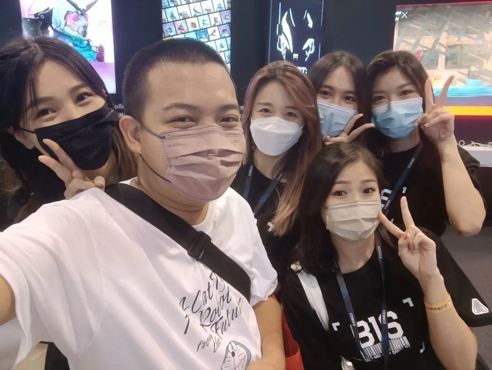 Kenny IG @hksp.kc