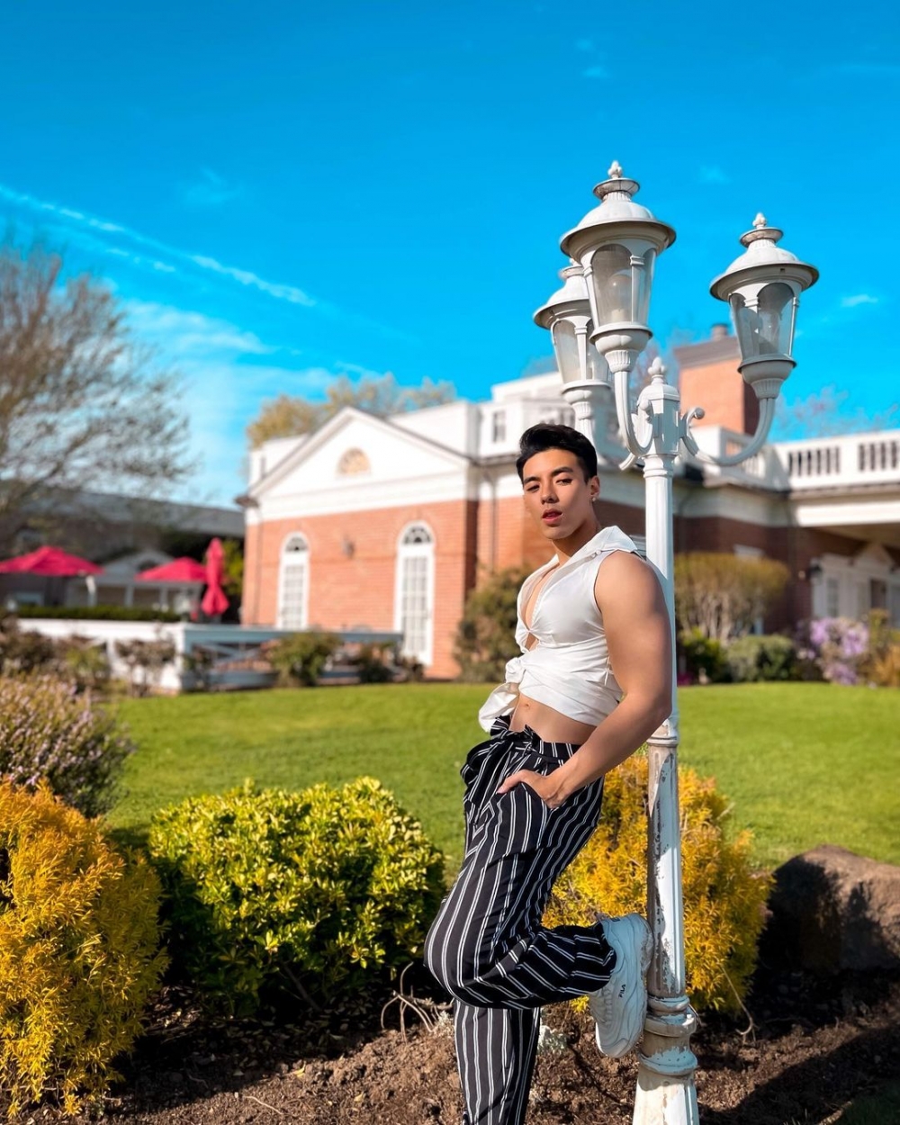 睇嚟Dawn對自己嘅身材十分自信