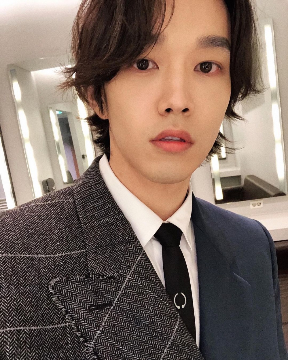 Kevin Oh係一位韓裔美國創作歌手!