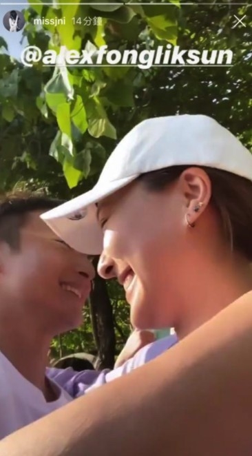 2019年，陳瀅專登去環島遊嘅岸邊等待方力申，仲俾咗個擁抱對方！