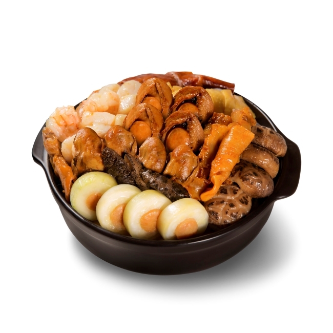 原隻花膠鮑魚盆菜。