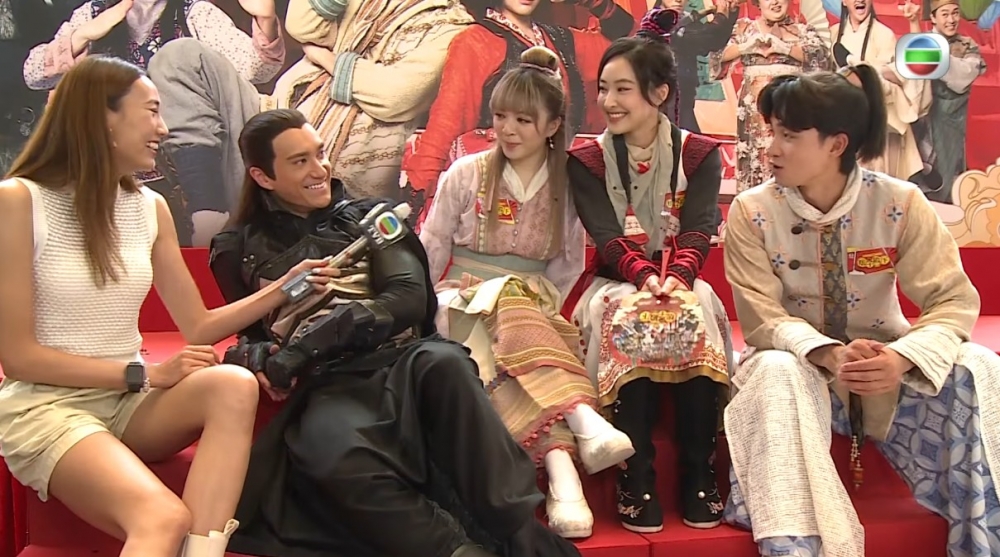 近日二人再度為劇集《痞子殿下》出席宣傳活動，再次回應緋聞