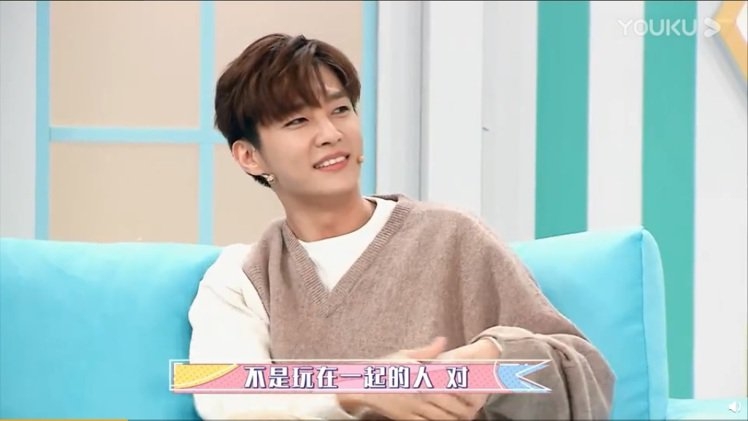 炎亞綸曾經坦言同其他兩位成員「不是朋友」