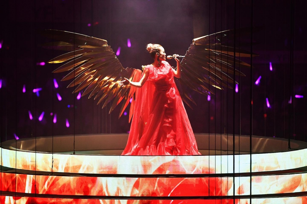 容祖兒《Pretty Crazy世界巡迴演唱會》亦有發生過機關故障問題