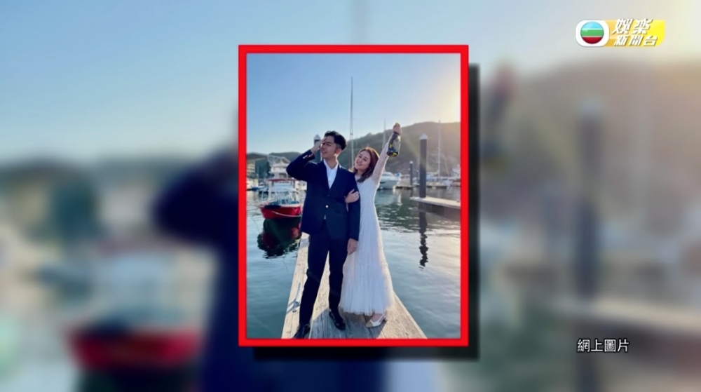 伍富橋2022年公開戀情，一個月嘅白色情人節佢就宣佈求婚成功，升呢做人夫！