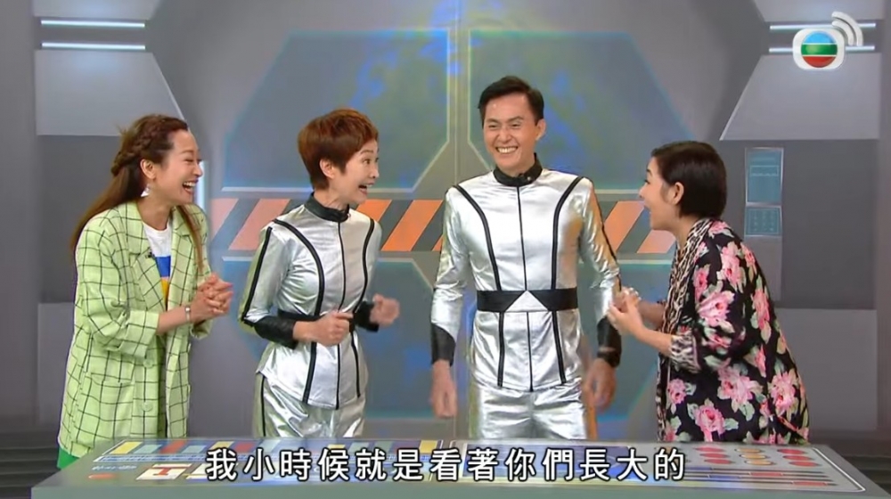 上年，蓋世寶獲王祖藍邀請回巢拍攝節目《童你一起長大了》