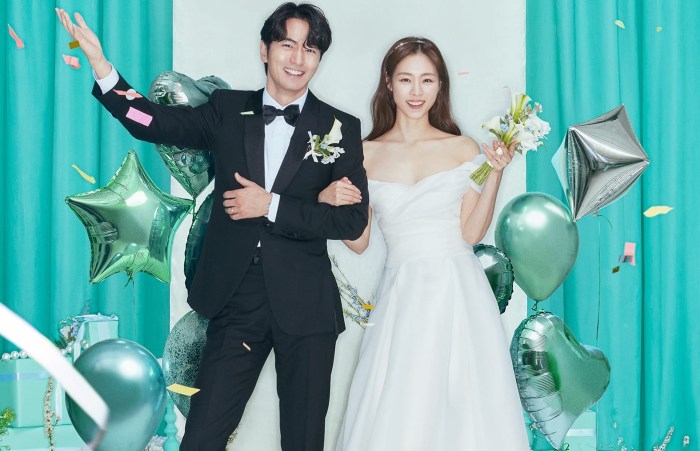 據悉，當年表舅父足足用咗比當時高出10倍嘅禮金迎娶表舅媽！