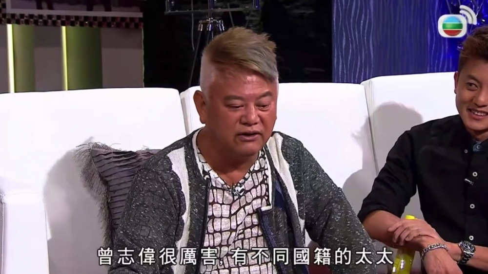 最近叻哥卻以「同對方冇交情」回應傳媒,令唔少網民猜測二人感情疏離?!