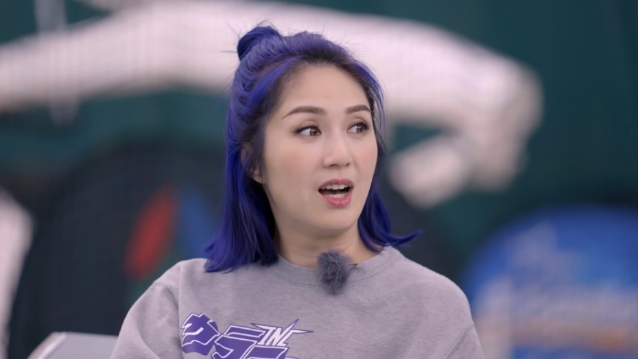 楊千嬅自爆同奶奶打麻雀嘅時候好驚青！