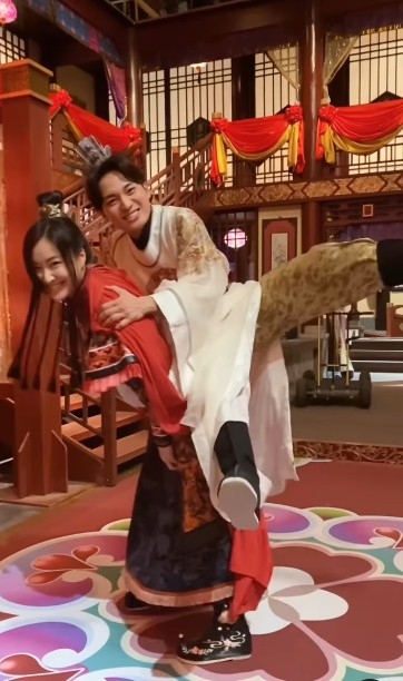 周嘉洛及陳瀅因為拍劇而傳出緋聞