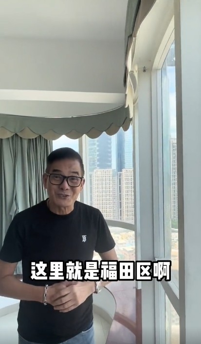 李國麟最近獲邀上內地電台節目,表示開始直播帶貨全因經理人嘅提議