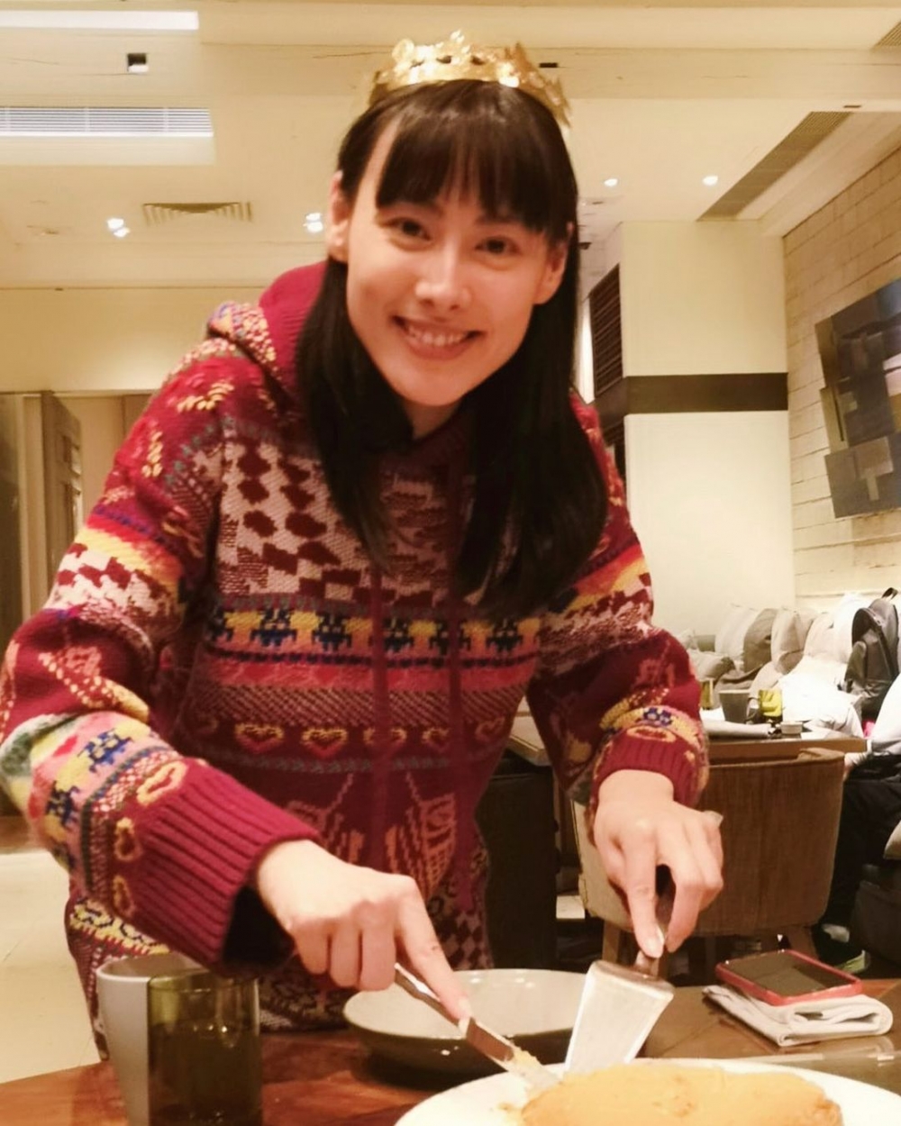 有傳為李澤楷誕下3位兒子嘅梁洛施（Isabella）並未能獲分任何財產。