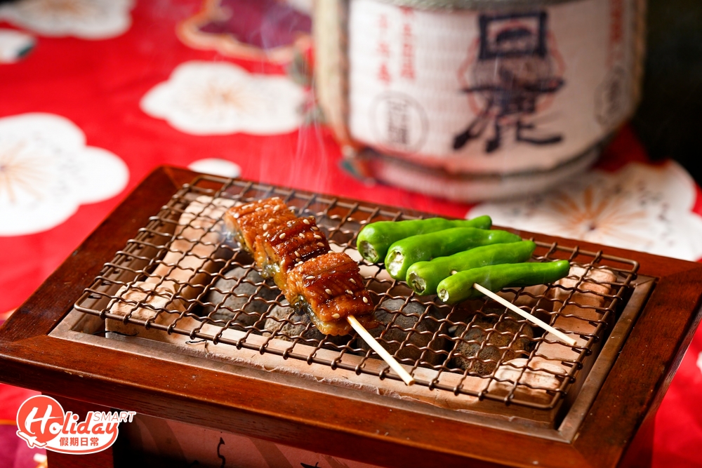 除了會席料理可嘆滋味爐端燒，現時午市時段提早3日訂位並惠顧任何食品，亦送精選爐端燒2串。