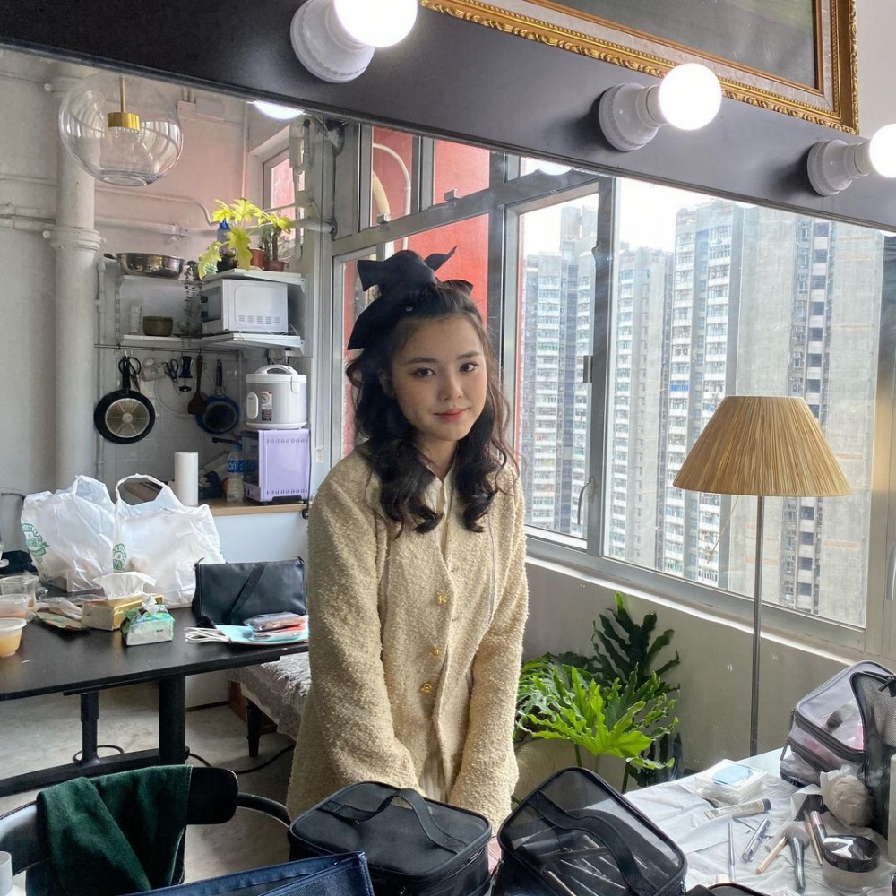 Chantel坦承自己間房好亂,要外傭姐姐幫手執房,媽媽就會話佢唔自己執房有公主病