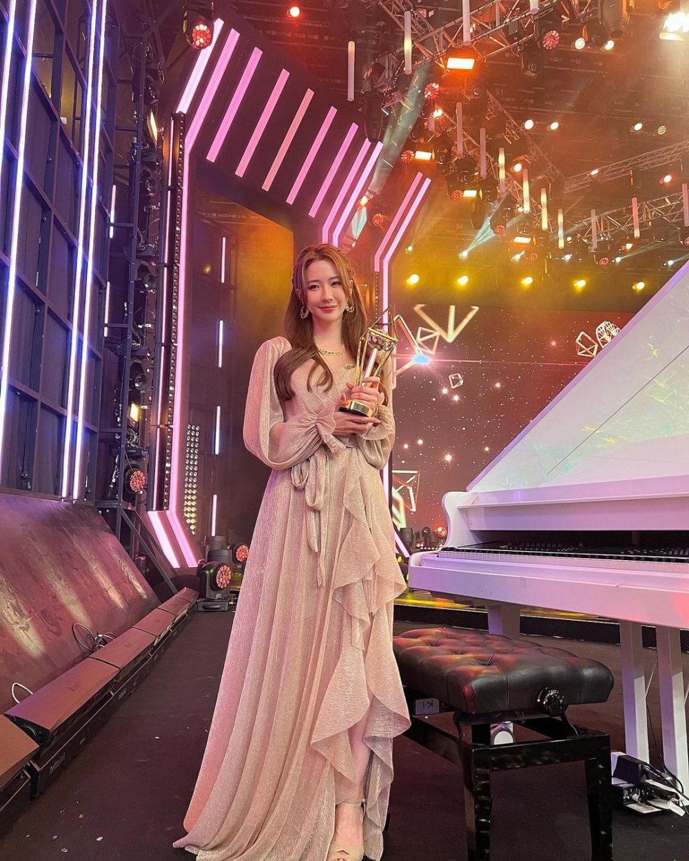 Hana獲最佳中文唱片獎