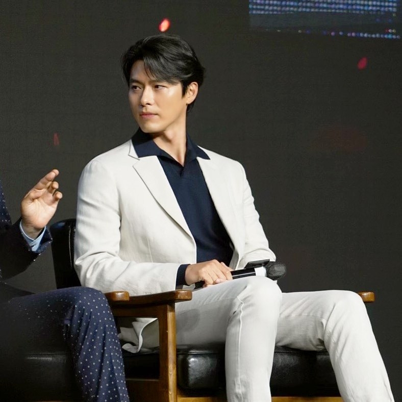 不論被問及婚後生活或聽到妻子的名字，玄彬都難掩幸福心情，笑容滿臉！