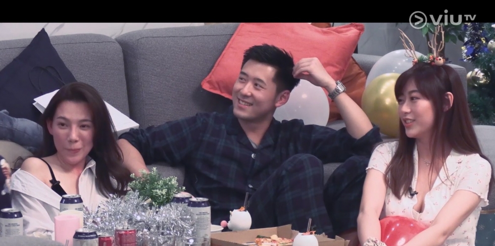 期間，Henry提出玩「亂吹」遊戲，卻令場面變得越來越尷尬！