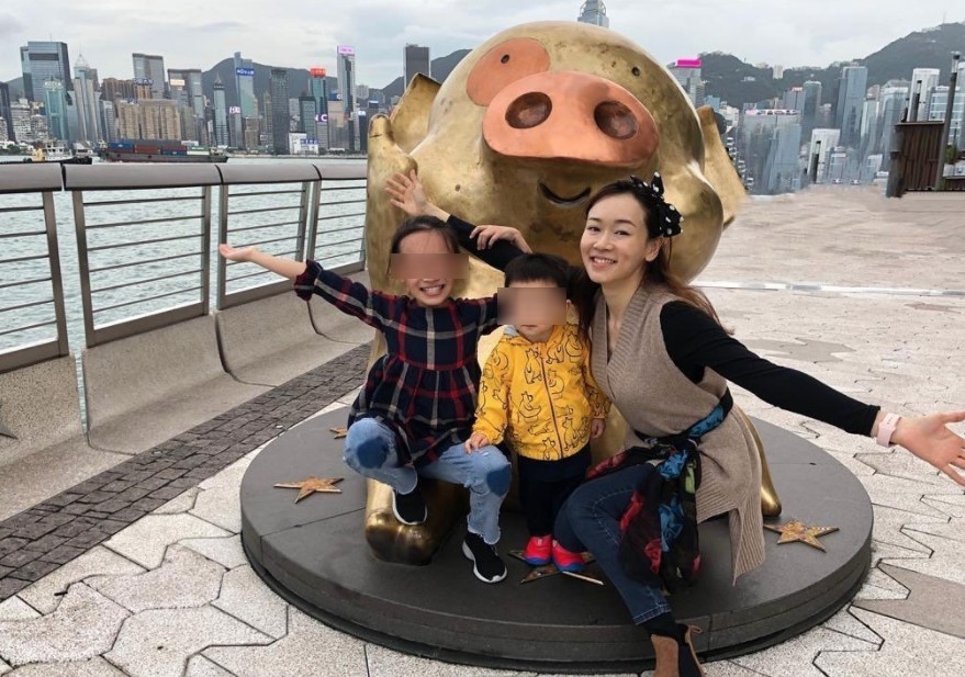楊思琦堅持現今社會事業對於女性嚟講好重要,佢指好彩有屋企人幫佢照顧小朋友,令佢可以作出新嘅嘗試