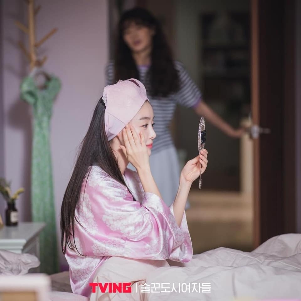 26歲內地女獲朋友介紹與某科技公司簽約做網紅！