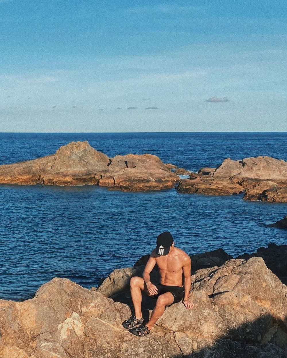 熱愛各種戶外活動的Jacky，身材維持到相當不錯！