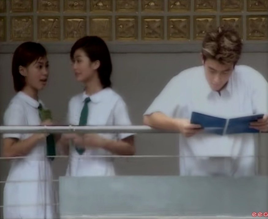 Twins《女校男生》MV由Edison擔任男主角