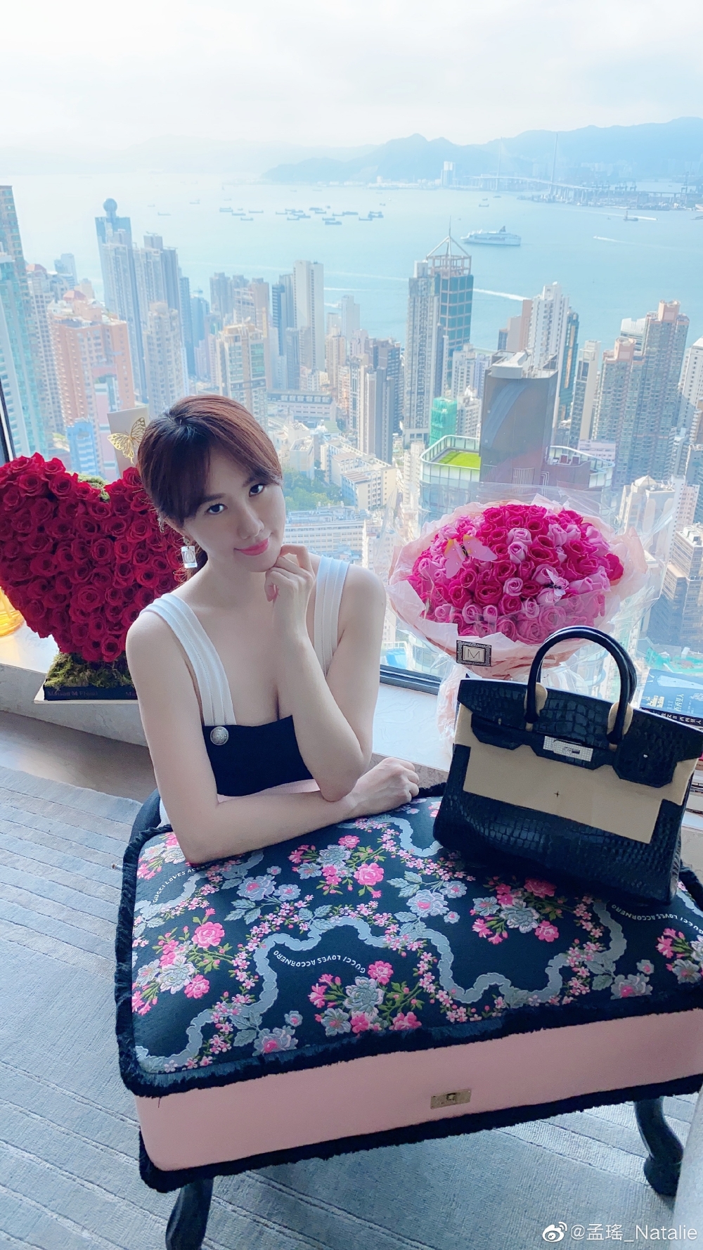 孟瑤其中一個鱷魚皮手袋炒價已超過$180萬！