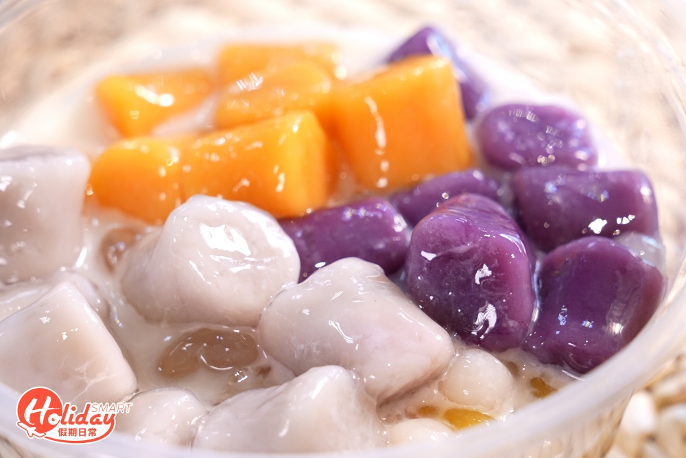 如果你是芋圓專家，會留意到店家的芋圓會特別大粒，希望食客可以「?多幾啖」更能食得出原材料的香味！