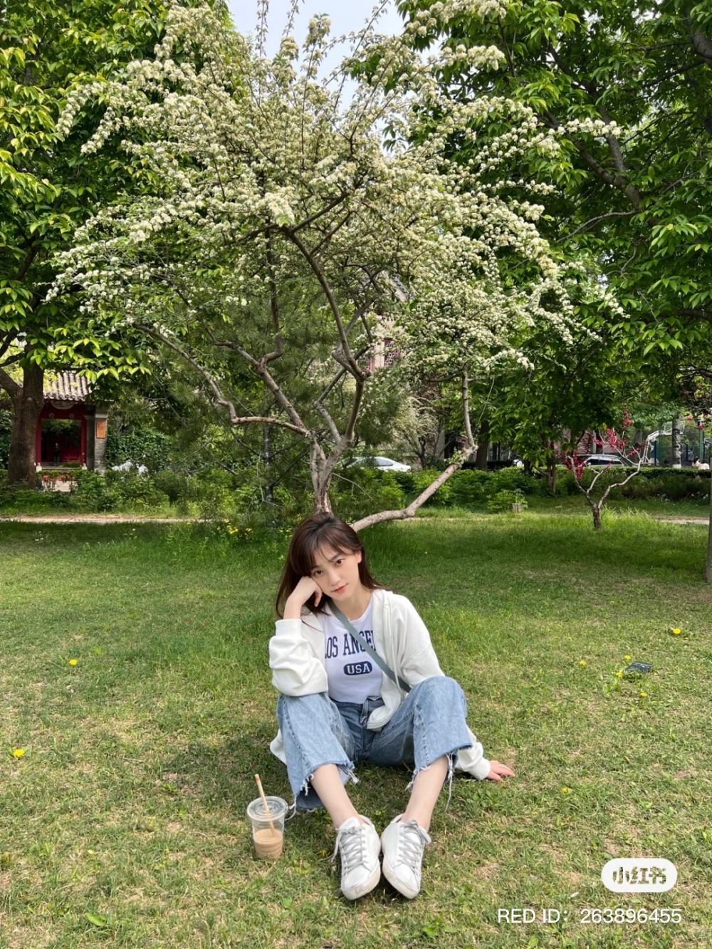 27歲嘅內地大學女教師廖琳近日因為童顏樣貌，而備受網民熱議！