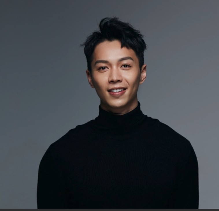 李爾晨現時係邵氏兄弟國際旗下藝人。