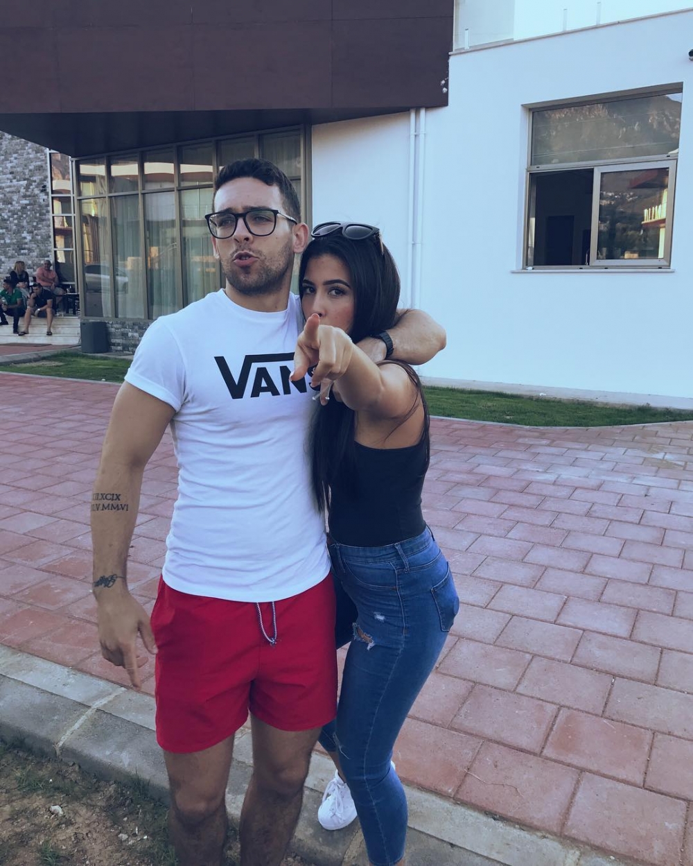 Ceylan Taneri與Alara Taneri的感情非常好~