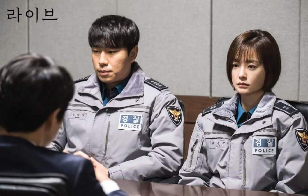 最後2名女士都被警方拘捕